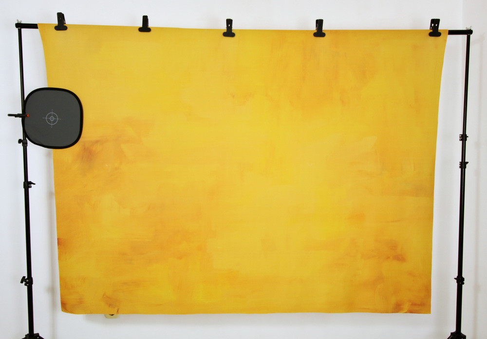 Backdrop "egg yolk"