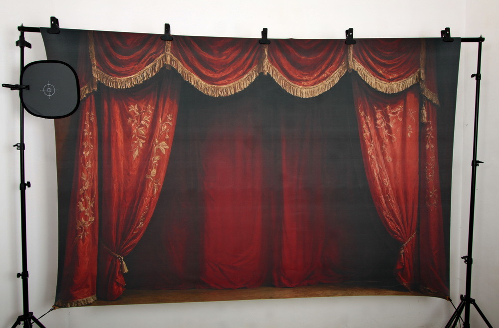 Нейрофотофон "Красная сцена"