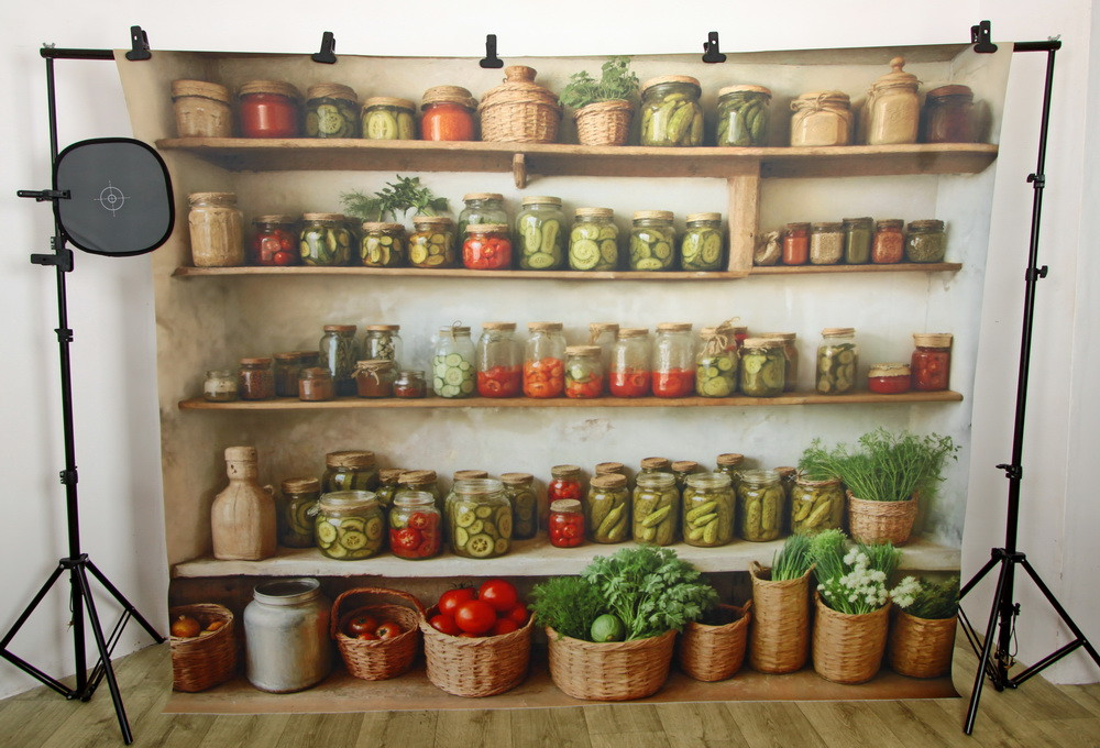 Нейрофотофон "Полки с банками светлые (большие)"